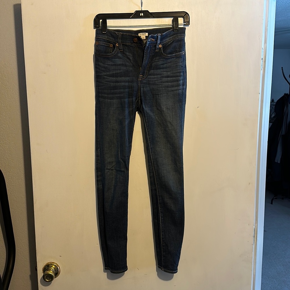 J Crew like new woman’s Skinny jeans
